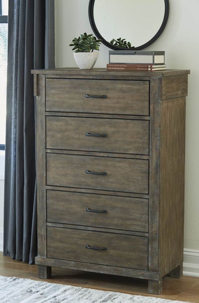 Signature Design by Ashley® Shamryn Grayish Brown Drawer Chest-4