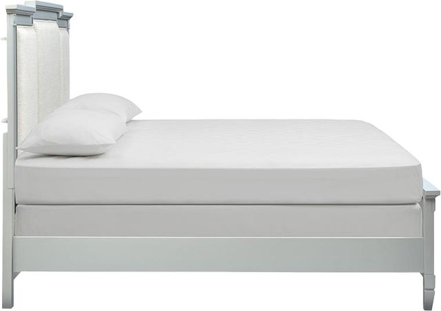 Magnussen Home® Glenbrook Natural/Pebble Queen Upholstered Panel Bed-2