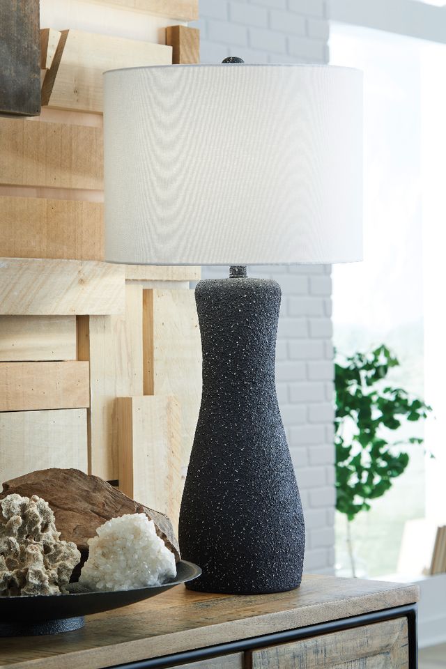 Signature Design by Ashley® Maykins Black/White Table Lamp-2