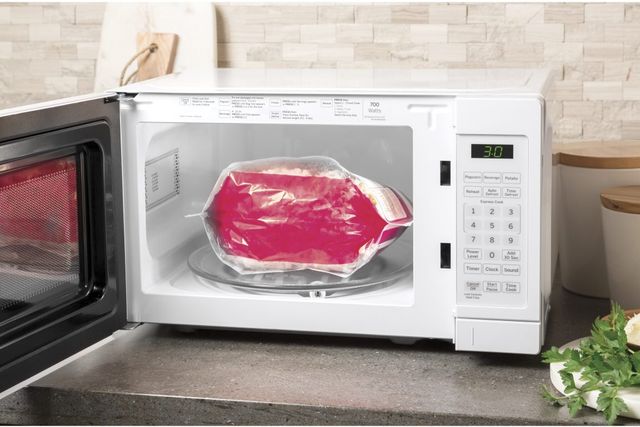 GE® 0.7 Cu. Ft. White Countertop Microwave-2