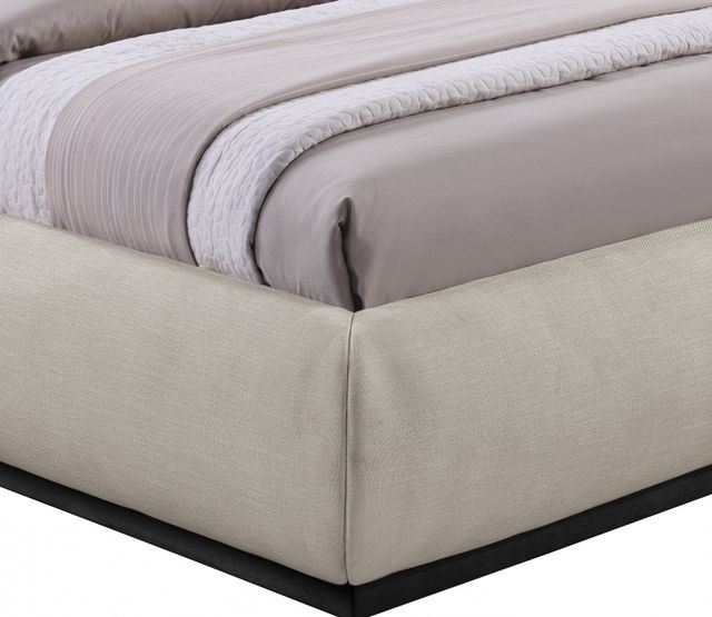 Meridian Furniture Vaughn Beige Queen Chenille Fabric Upholstered Panel Bed-3