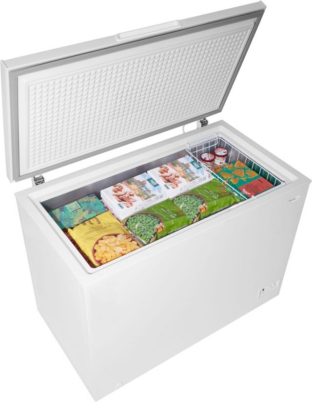 Danby® Diplomat 10.0 Cu. Ft. White Chest Freezer-2