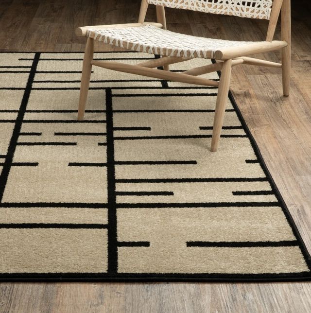 Oriental Weavers™ Quinn 5'x7' Style 3 Area Rug-1