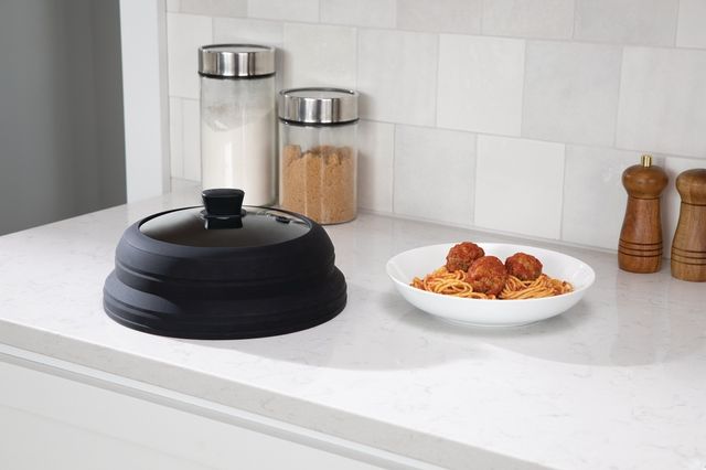 Frigidaire® Collapsible Microwave Splatter Cover-4