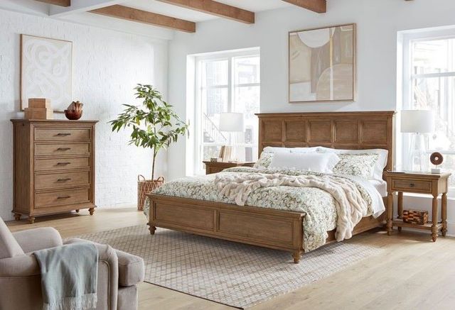aspenhome® Hensley Honey Queen Panel Bed-2