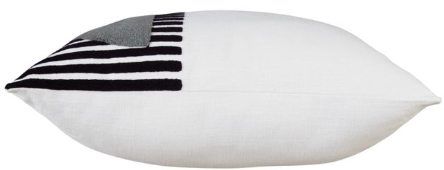 Signature Design by Ashley® Longsum 4-Piece Black/Honey/White Throw Pillow Set-2