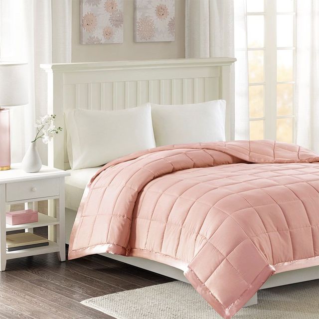 Olliix by Madison Park Blush All Season Hypoallergenic Microfiber Down Alternative Full/Queen Windom Blanket-4