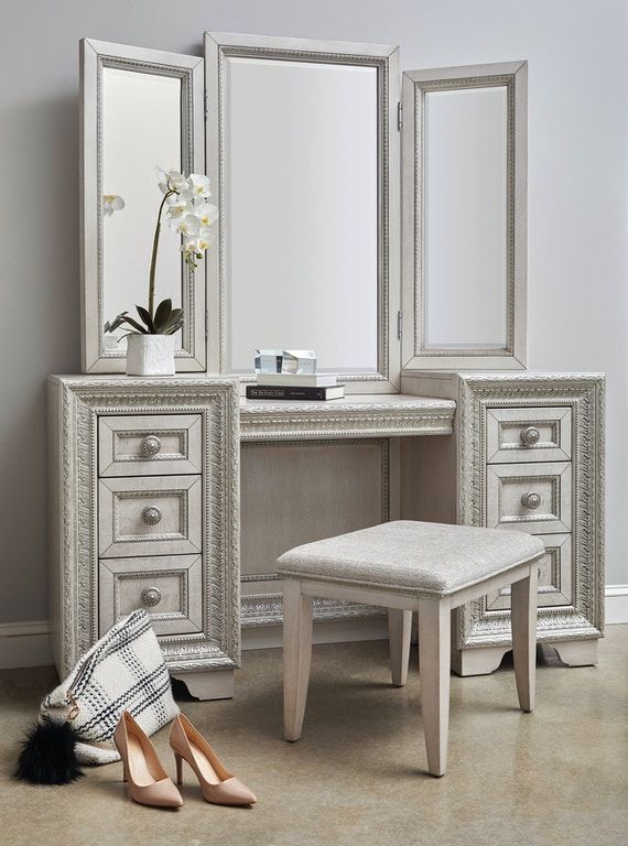 Pulaski™ Camila White Vanity Stool-3