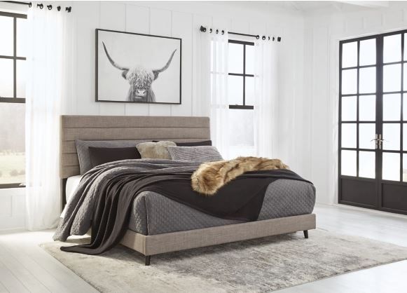 Signature Design by Ashley® Vintasso Gray Upholstered Queen Bed-3