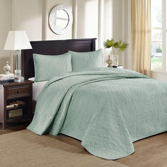 Olliix by Madison Park Seafoam Queen Quebec Reversible Bedspread Set-0