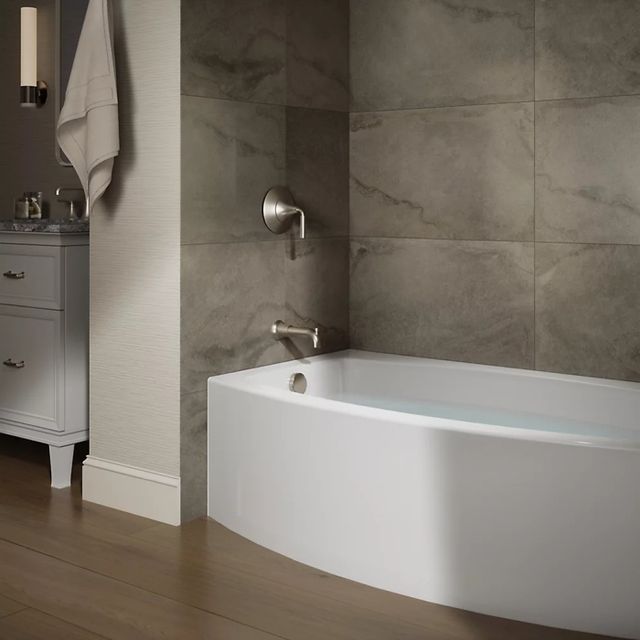 KOHLER® Expanse® White 60" x 30" Alcove Bath-3