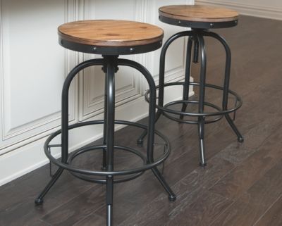 Signature Design by Ashley® Pinnadel 2-Piece Light Brown Bar Stool-3