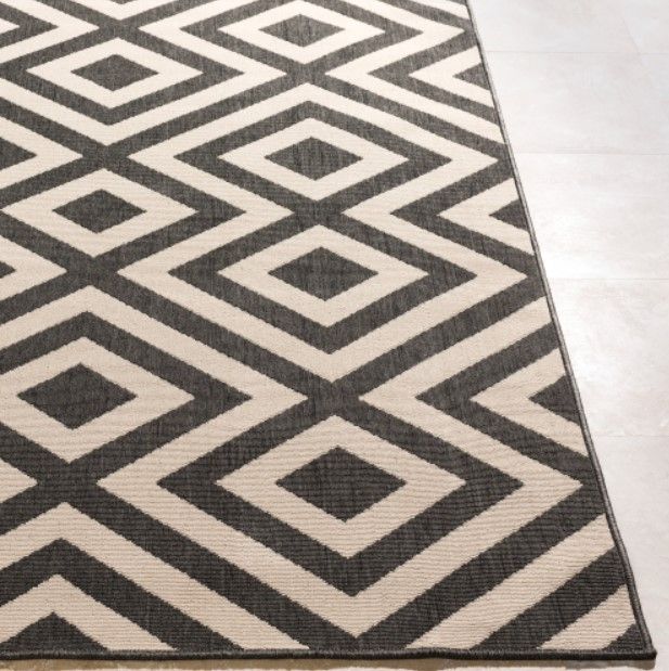 Surya Alfresco Black/Light Beige 5'x8' Area Rug-4