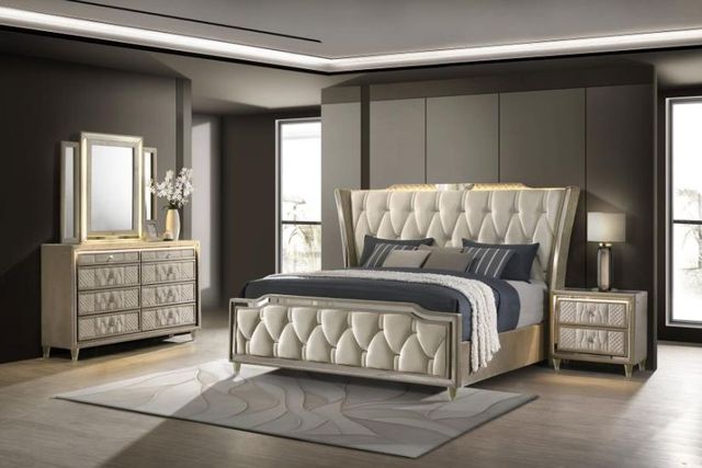 Coaster® Lorient 4-Piece Camel/Ivory California King Upholstered Panel Bedroom Set-1