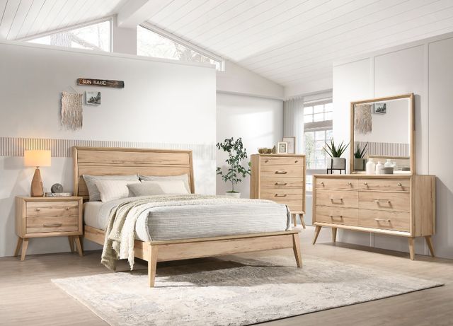 Homelegance® Marrin Natural Oak Queen Panel Bed-1