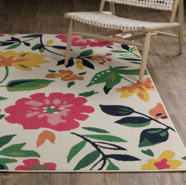 Oriental Weavers™ Havana 5'x7' Style 2 Area Rug-1