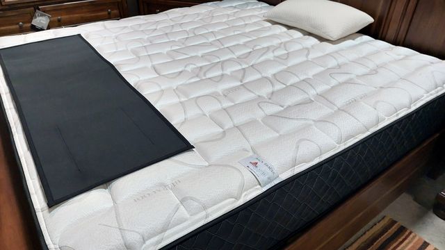 Back Bracer Queen Mattress-0