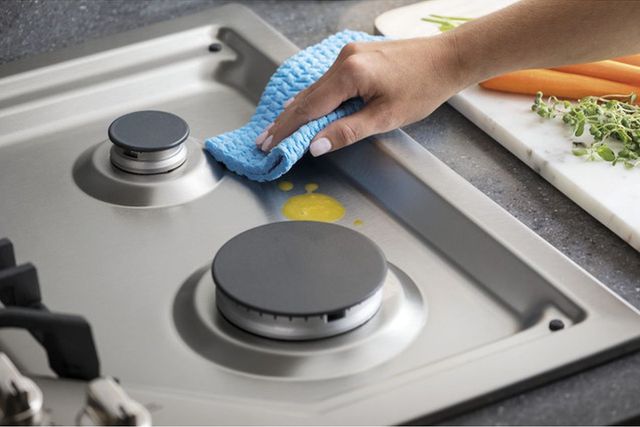 GE® 30" Stainless Steel Built-In Gas Cooktop-3