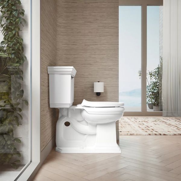KOHLER® Drift™ White Readylatch® Quiet-Close™ Round-Front Toilet Seat-4