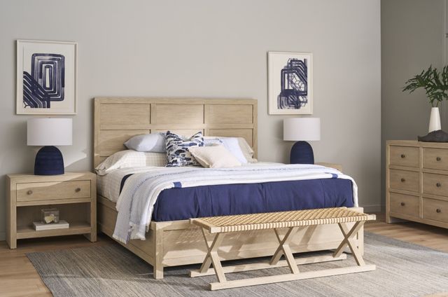 Universal Explore Home™ Oasis Beige Dockside Panel Queen Bed-1