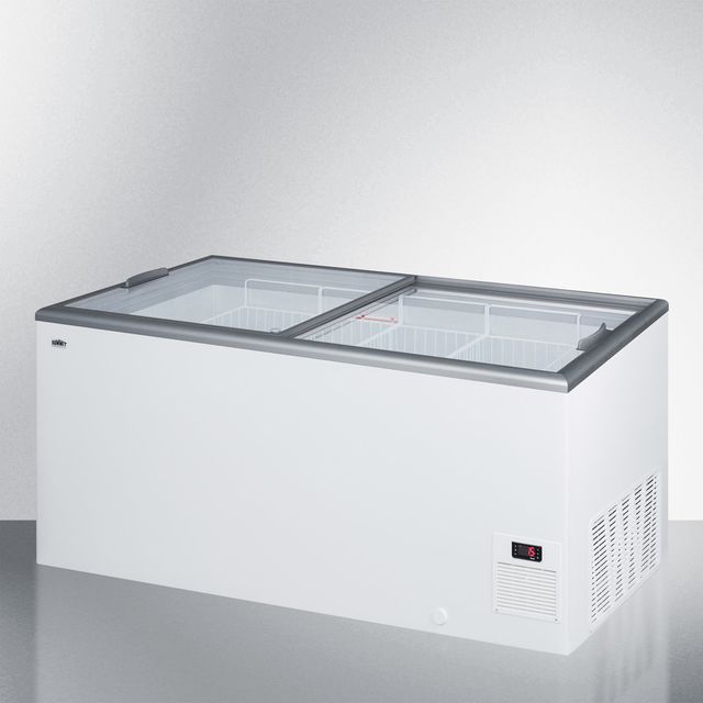 Summit Commercial® 16.6 Cu. Ft. White Chest Freezer-4