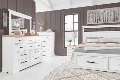 Benchcraft Ashbryn Natural White Dresser Benchcraft Ashbryn Natural White Dresser