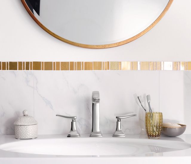Hansgrohe Metropol Classic Chrome Widespread Bathroom Faucet with Lever Handles and Pop-Up Drain-2