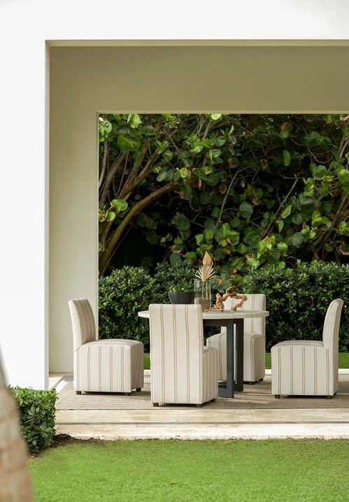 Lane Venture® Foley Round Outdoor Aluminum/Stone Dining Table-3