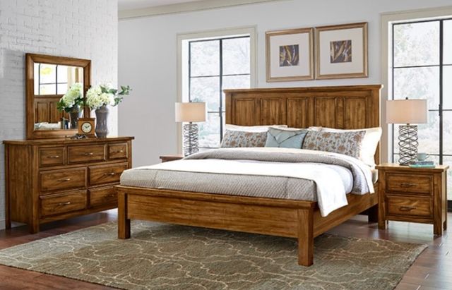 Artisan & Post by Vaughan-Bassett Maple Road Antique Amish Queen Mansion Bed with Low Profile Footboard-1