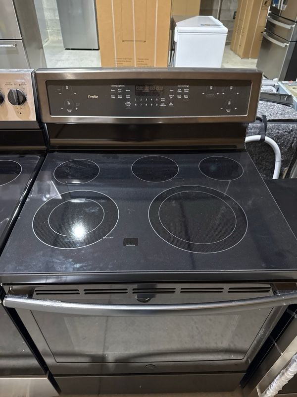 Clearance GE Profile™ 29.88" Black Stainless Steel Free Standing Electric Range-1