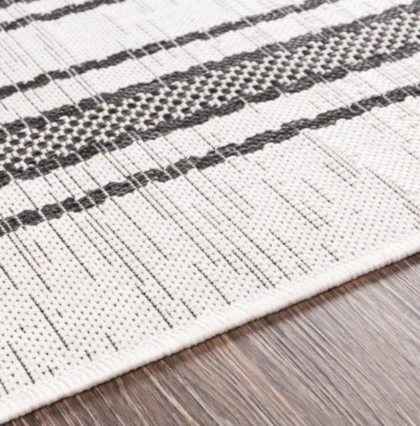 Surya Eagean Charcoal/Off-White 4'x6' Area Rug-4