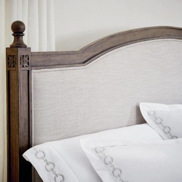 Bassett® Furniture Charlotte Tavern King Upholstered Bed-2