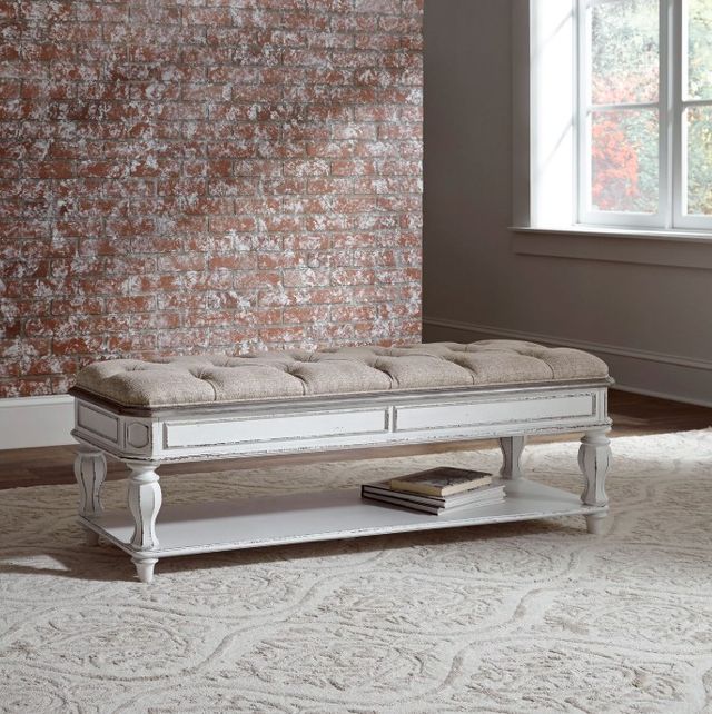 Liberty Furniture Magnolia Manor Antique White/Ivory Bed Bench-1