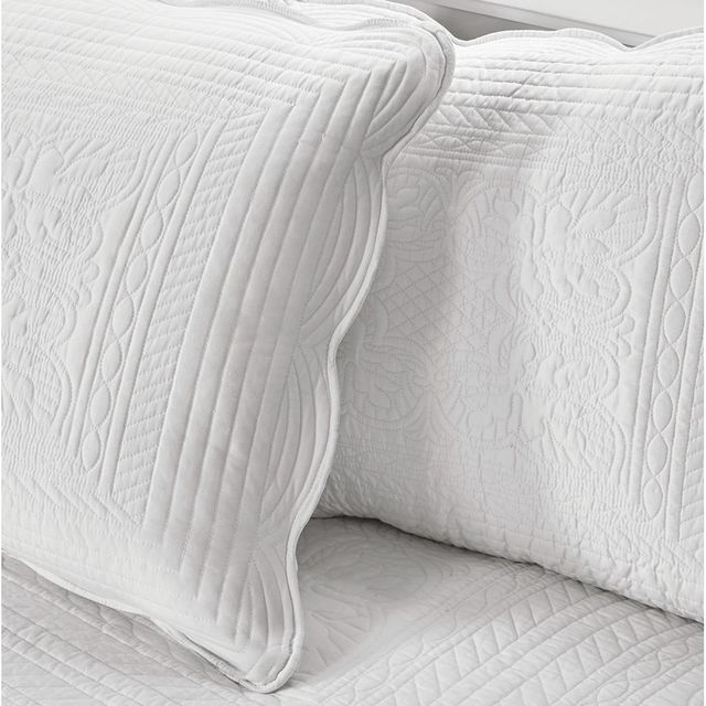 Olliix by Madison Park 6-Piece White Tuscany Reversible Scalloped Edge Daybed Cover Set-4