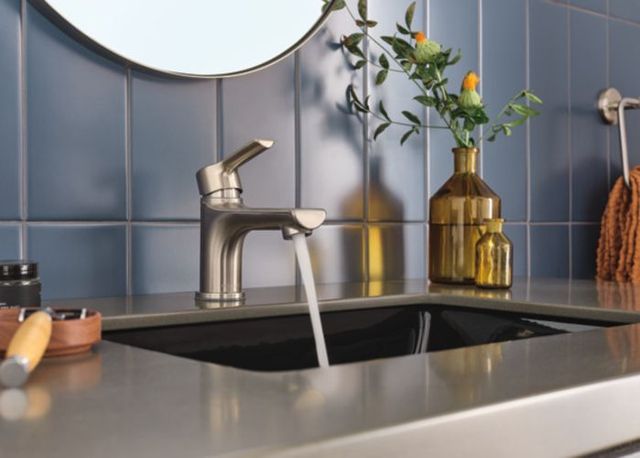 Peerless Flute™ Brushed Nickel Single Top Handle Lavatory Faucet-2