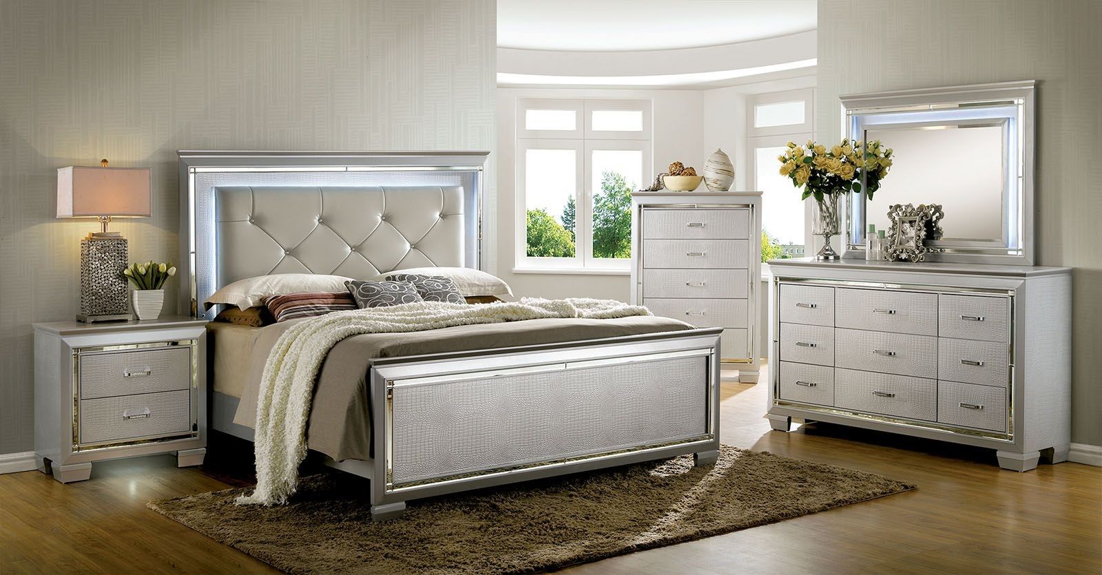 Furniture of America® Bellanova Gray 4-Piece Queen Upholstered Bedroom Set