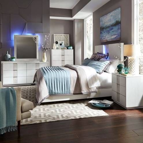 Liberty Furniture Mirage 5-Piece Wire Brushed White Bedroom Set-0