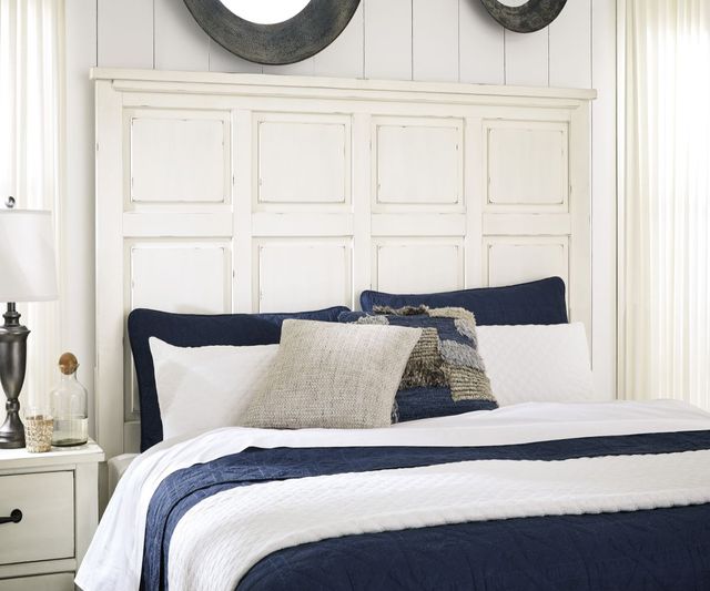 Signature Design by Ashley® Braunter Aged White Queen Panel Headboard-1