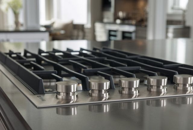 JennAir® 36" Stainless Steel Natural Gas Cooktop-6