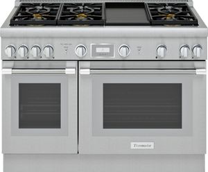 Front view of the Thermador® Pro Harmony® 48" Stainless Steel Pro Style Dual Fuel Natural Gas Range
