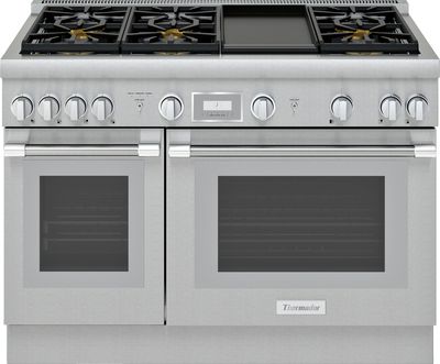 Front view of the Thermador® Pro Harmony® 48" Stainless Steel Pro Style Dual Fuel Natural Gas Range