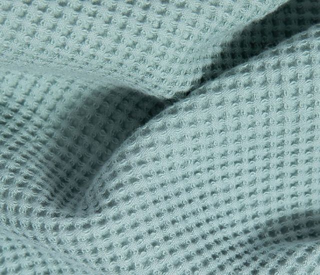 Cariloha Tahitian Breeze Viscose and Turkish Cotton Blend Large/Extra Large Unisex Waffle Knit Robe-1