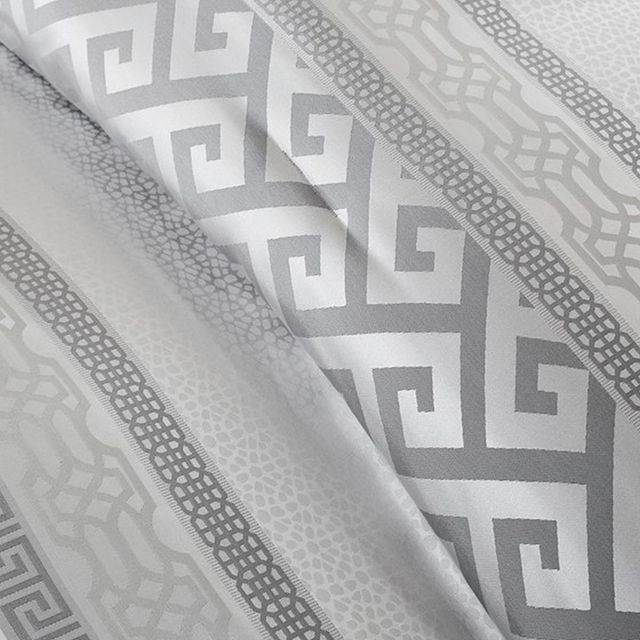 Olliix by Madison Park Grey Queen Bennett 7 Piece Comforter Set-4
