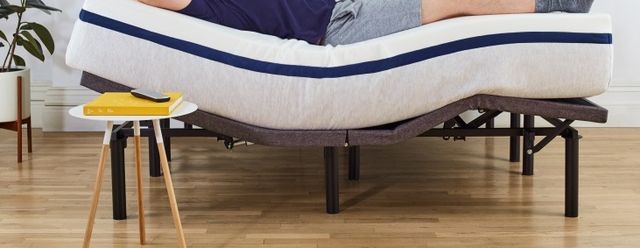 Helix Sleep Core Midnight 11.5" Hybrid Medium Tight Top King Mattress in a Box with GlacioTex™ Cooling Cover-4