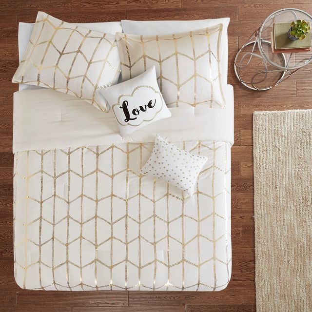 Olliix by Intelligent Design Raina Ivory and Gold King/California King Metallic Printed Comforter Set-3