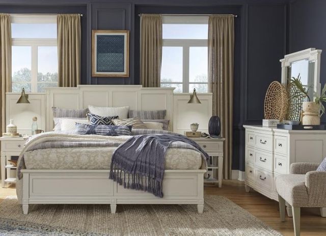 Magnussen Home® Willowbrook Egg Shell White Queen Panel Bed-1