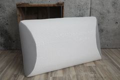 Grand oreiller blanc à aération innovatrice Silver Zenima®