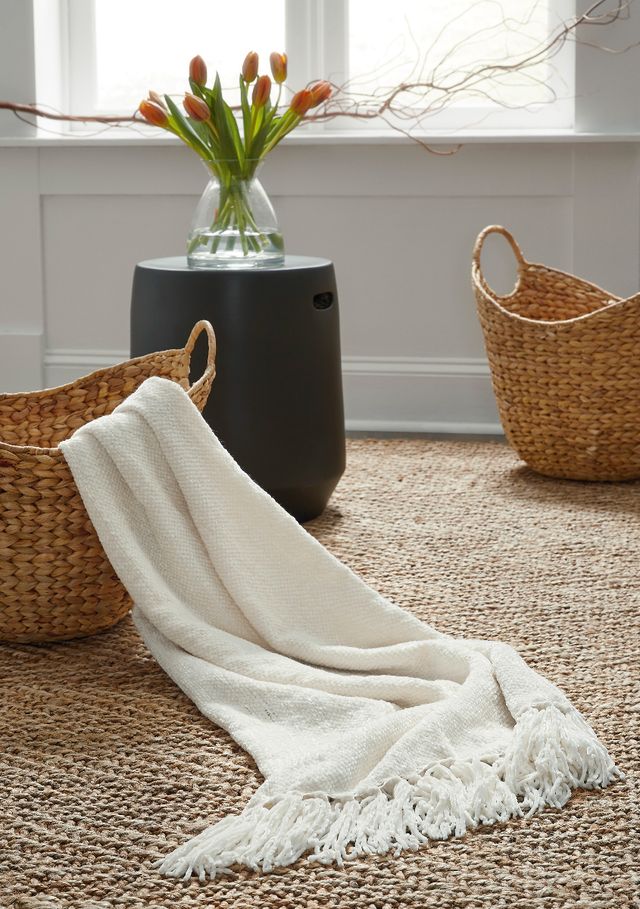 Signature Design by Ashley® Tamish 3-Piece Cream Throw Blanket-4