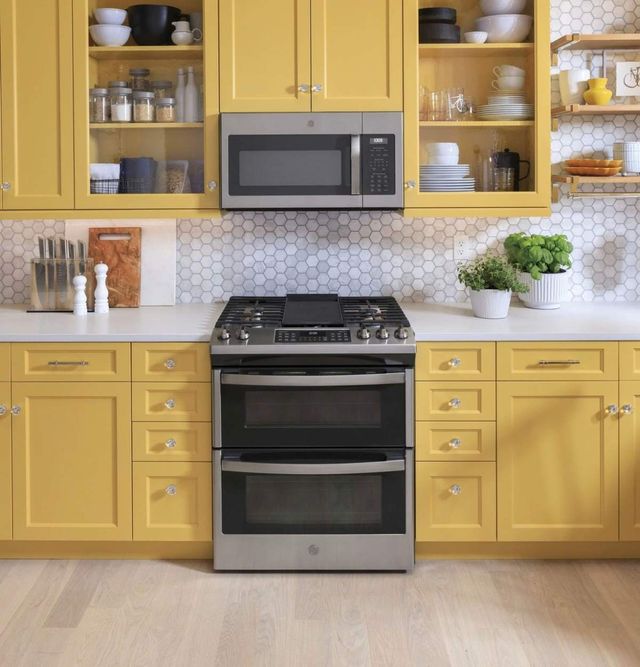 GE® 30" Stainless Steel Slide In Gas Double Oven Range-9