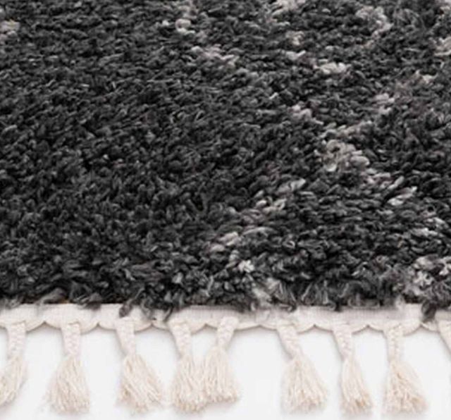 Signature Design by Ashley® Maysel Gray/Cream 5'x7' Medium Area Rug-1